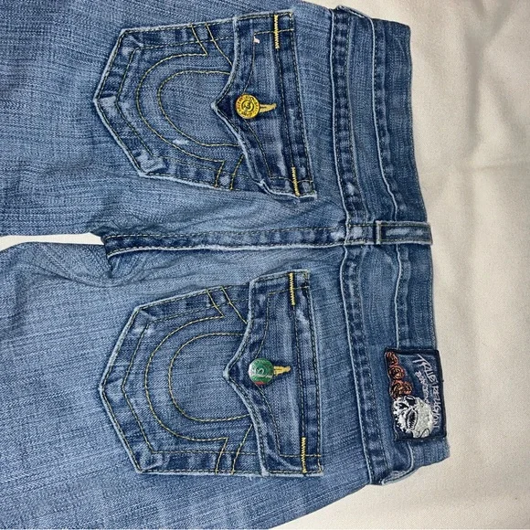 TRUE RELIGION - Picture 2 of 6